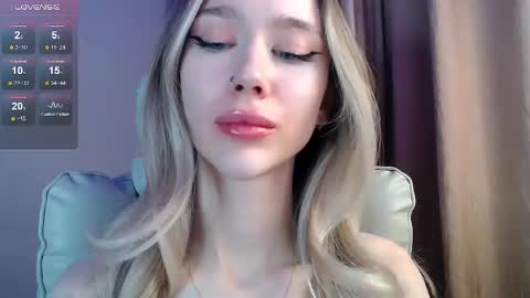 Snapshot of des_ch chatting on February 7, 5:27 pm Ari online show from February 7, 5:27 pm