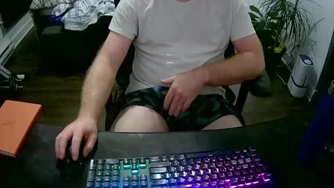 Snapshot of desdisdes chatting on September 28, 1:55 am desdisdes online show from September 28, 1:55 am