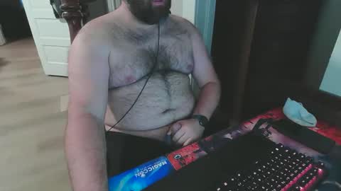 Snapshot of desert_man_26 chatting on February 17, 3:19 pm Desert Man online show from February 17, 3:19 pm