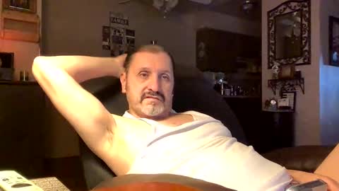 Snapshot of desertdaddy658488 chatting on February 26, 12:20 am desertdaddy658488 online show from February 26, 12:20 am