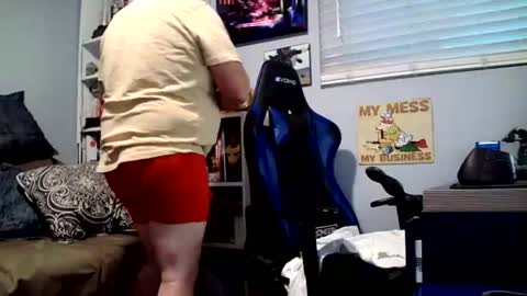 Snapshot of desertknight56 chatting on July 23, 1:58 am D K online show from July 23, 1:58 am