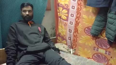 desi_boy799417 online show from December 22, 6:43 am