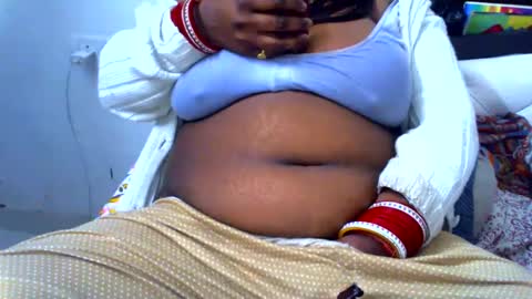 Snapshot of desi_punjabn chatting on December 10, 6:22 am simran online show from December 10, 6:22 am
