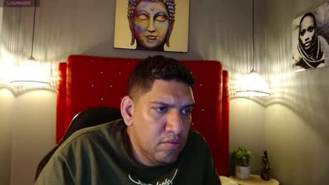 Designturbate online show from December 7, 7:43 pm