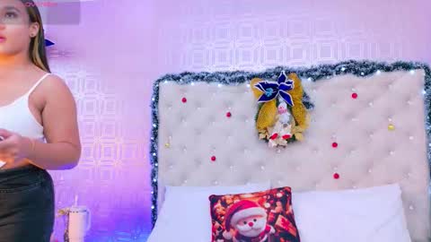 Sara Desire online show from December 4, 12:25 pm