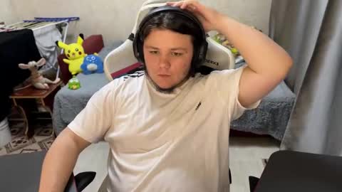 desiredude9 online show from October 26, 6:25 pm