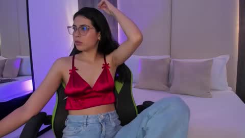 desire online show from February 14, 12:24 pm