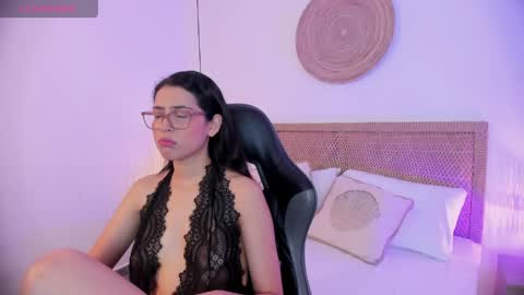 desire online show from April 15, 12:45 pm