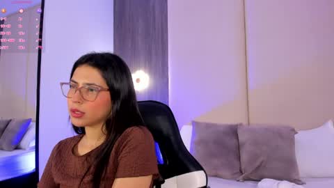 desire online show from June 8, 1:00 pm