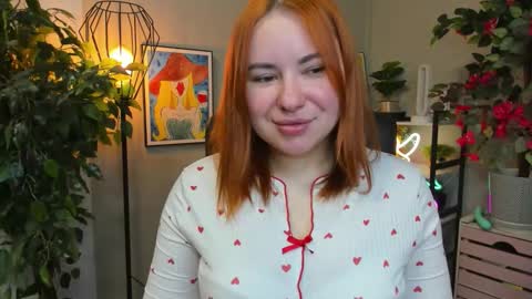 LAYLA online show from November 12, 7:42 am