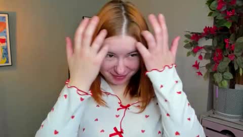 LAYLA online show from February 27, 7:30 am