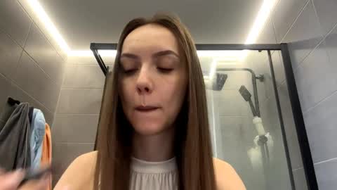 Ksenia online show from April 8, 2:33 am