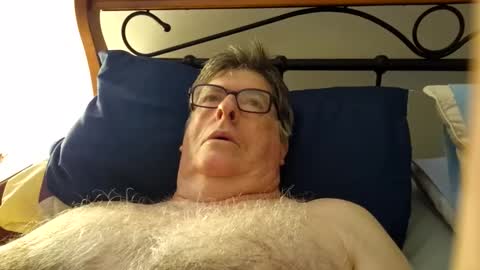 Desmon1958 online show from February 3, 6:46 pm