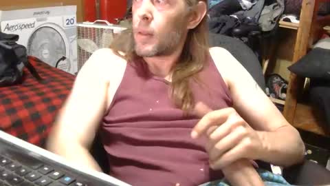 Snapshot of desolation2012 chatting on June 9, 10:05 am desolation2012 online show from June 9, 10:05 am