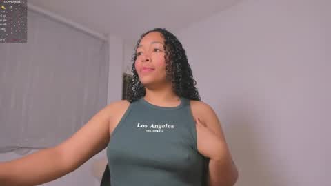 Snapshot of desty_y chatting on June 13, 11:08 am desty_y online show from June 13, 11:08 am