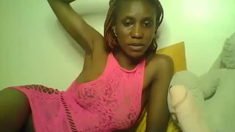 detlefmagadaline2021 online show from April 5, 2:58 pm