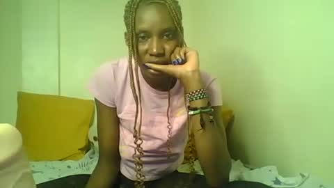 detlefmagadaline2021 online show from April 17, 4:21 pm