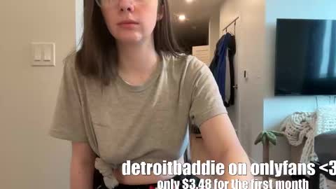 detroitbaddie online show from February 28, 3:26 pm