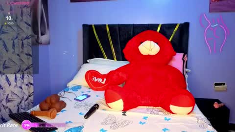 Snapshot of dette_dimples chatting on June 22, 2:03 pm Dette online show from June 22, 2:03 pm