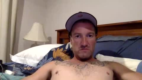 deusemcee92 online show from April 14, 12:55 pm