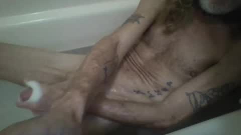 Snapshot of deviilanse chatting on December 21, 11:28 am deviilanse online show from December 21, 11:28 am