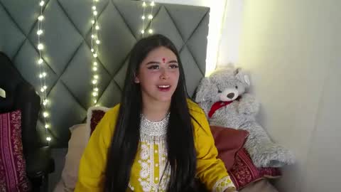 devika online show from April 4, 7:11 pm