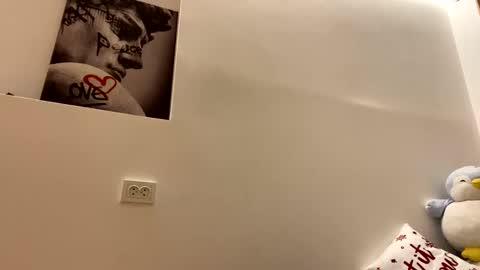 Emily online show from March 26, 6:13 pm