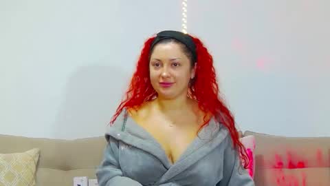 Snapshot of devilishpuss chatting on October 19, 3:56 pm AlexaMills online show from October 19, 3:56 pm