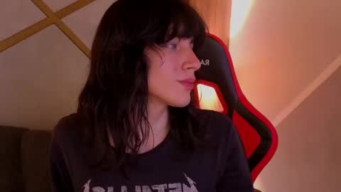 Alex online show from October 5, 4:33 am