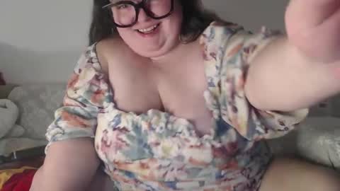 DevilsChick -- OF  online show from February 5, 1:21 am