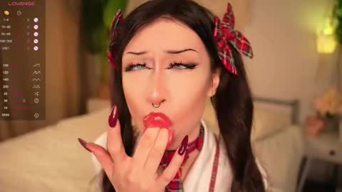 Snapshot of devilss_toy chatting on September 29, 3:50 pm CIBELLE online show from September 29, 3:50 pm