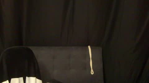 Lucian online show from March 28, 8:03 am