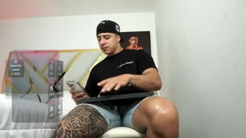 Devin Hunter online show from June 6, 6:45 pm