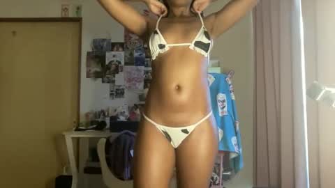 Devine Star online show from April 18, 8:40 am