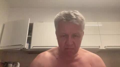 Devon online show from April 7, 10:53 pm