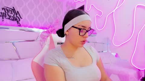 DevoraCook online show from November 13, 1:54 pm