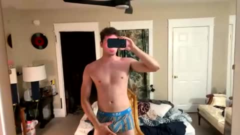 Snapshot of devydevy25 chatting on July 6, 6:32 am devydevy25 online show from July 6, 6:32 am