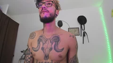 dex_ak586 online show from February 28, 10:55 pm