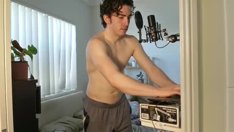 Snapshot of dexcanon chatting on February 16, 12:41 am Dex Canon online show from February 16, 12:41 am