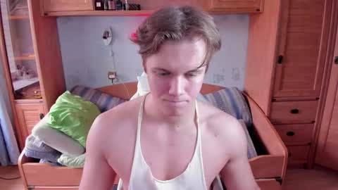 Snapshot of dexter_bennett chatting on October 15, 8:58 am Dexter online show from October 15, 8:58 am