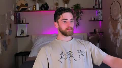 Dexter online show from October 19, 10:10 pm