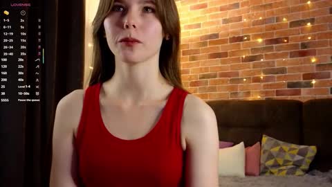 Kira online show from October 12, 7:02 pm