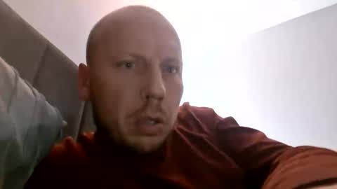 Snapshot of deznuts130 chatting on October 19, 11:11 am deznuts130 online show from October 19, 11:11 am