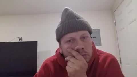 Snapshot of deznuts130 chatting on December 17, 4:51 am deznuts130 online show from December 17, 4:51 am