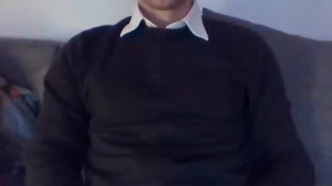 Snapshot of dezz899 chatting on October 22, 6:40 pm dezz899 online show from October 22, 6:40 pm