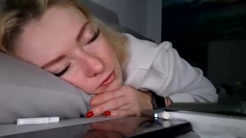 dgesika254182 online show from January 20, 8:50 pm