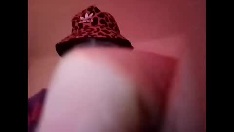 Snapshot of dhbigcum chatting on January 7, 1:49 am sexygirl ass online show from January 7, 1:49 am