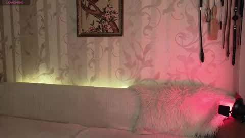 Diana Di Honey online show from September 9, 2:16 pm