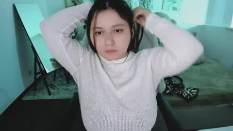 Dia online show from April 18, 10:43 pm