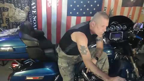 Yeti online show from March 22, 7:39 pm